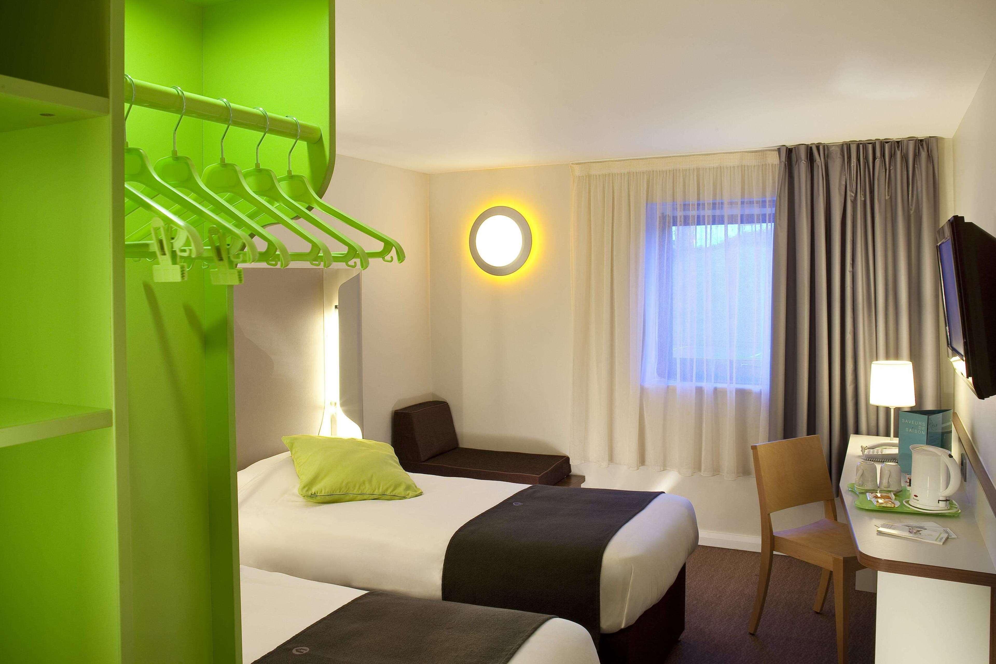 Campanile Hotel Northampton Bagian luar foto